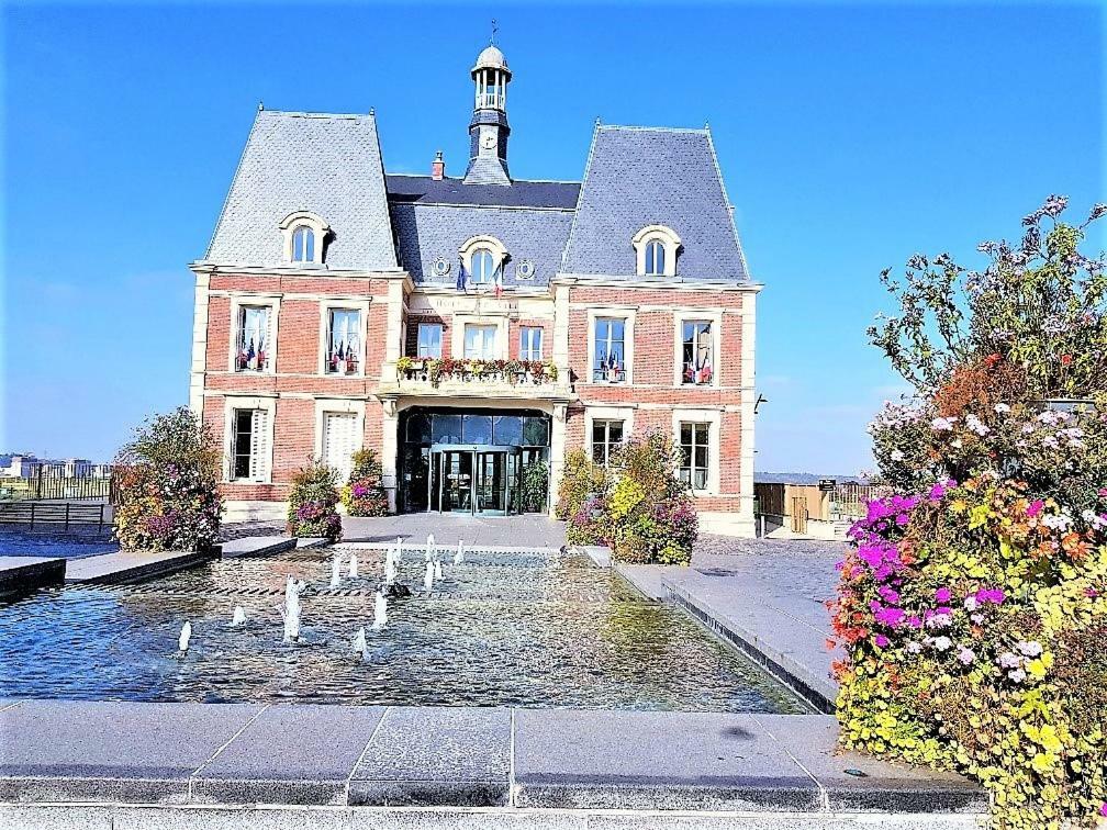 Apartamento Chambre privée entre Paris et Disneyland Noisy-le-Grand Exterior foto
